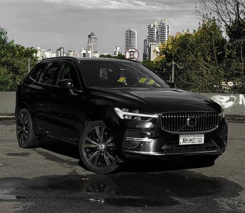 VOLVO XC60 2.0 T8 RECHARGE INSCRIPTION AWD GEARTRONIC VOLVO XC60 2.0 T8 RECHARGE INSCRIPTION AWD GEARTRONIC